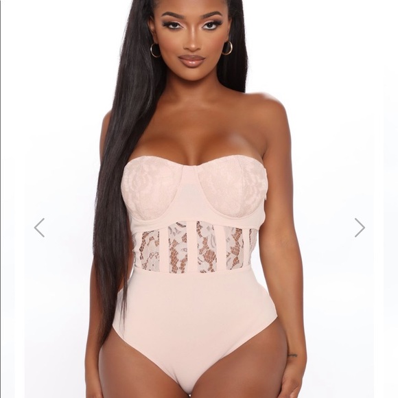 Fashion Nova Tops - NWOT Nude Bodysuit